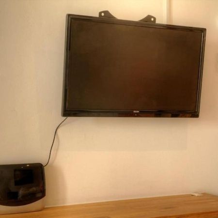 Air Maison - Solent View Beachfront Apartment Саут Хейлинг Екстериор снимка